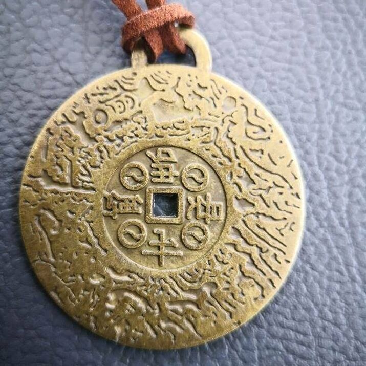 Το Money Amulet άλλαξε τη ζωή της Έλενας προς το καλύτερο